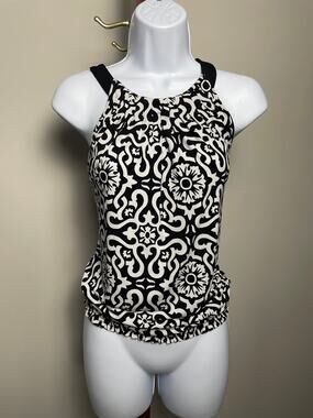 White House Black Market Size S Black Halter Top White Boho Design